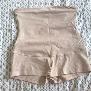 Maidenform Slimming Shapewear •. Nude • XL